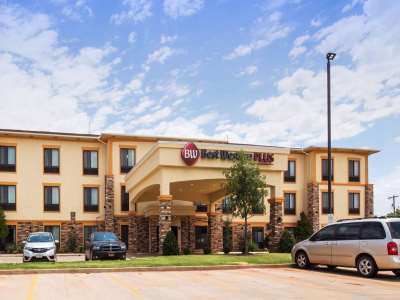 Best Western Plus Fairview Inn & Suites Екстериор снимка